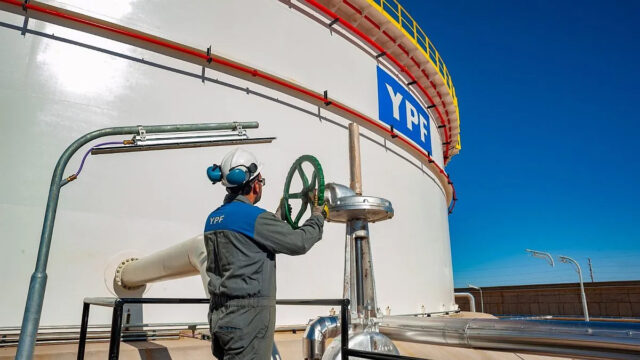 YPF-evolucion-financiera-resultados-argentina YPF presentó resultados del segundo trimestre de 2025