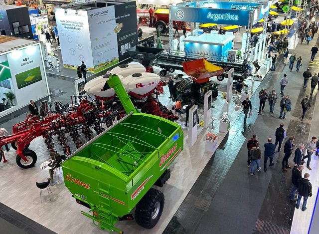 1762352414135-Pabellon-argentino-2023 Ocho empresas argentinas exhibirán su maquinaria en Agritechnica