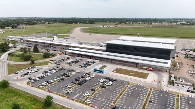 2025-11-26NID_284659O_1 El Aeropuerto Internacional de Rosario celebra su 85º aniversario
