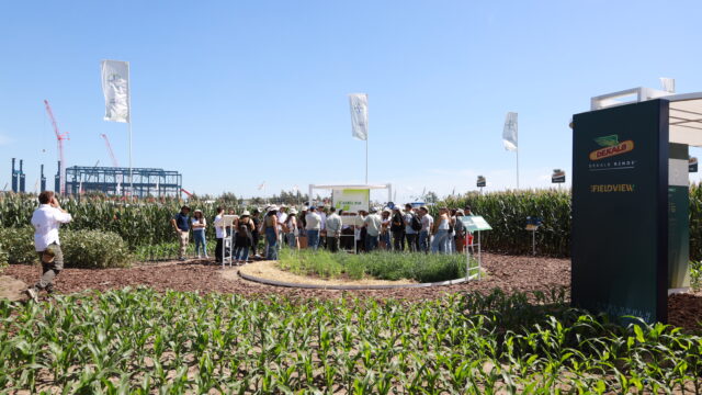 0M5A5607.JPG Cerrar brechas, integrar soluciones y trabajar en red: la propuesta de Bayer en Expoagro